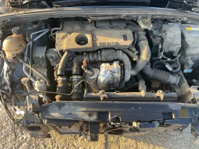 Peugeot 308 1.6 e-HDI | Mobile.bg    12