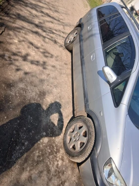 Opel Zafira - 1800 € / 3520.49 лв. - 15828878 4