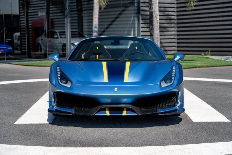 Ferrari 488 Pista Spider Carbon * НОВ 91км* Лимитиран* Лизинг*, снимка 2 - Автомобили и джипове - 52732399
