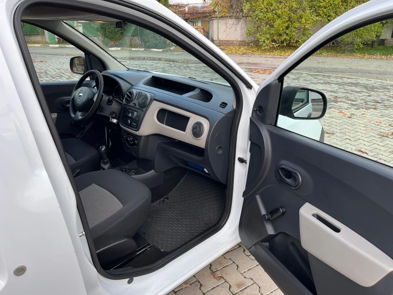 Dacia Dokker 1.6i Газов Инжекцион 97000Км, снимка 11 - Автомобили и джипове - 52597935