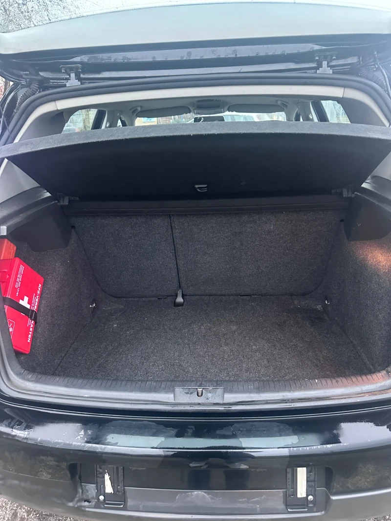 VW Golf Golf 5 1.9, снимка 9 - Автомобили и джипове - 52705853