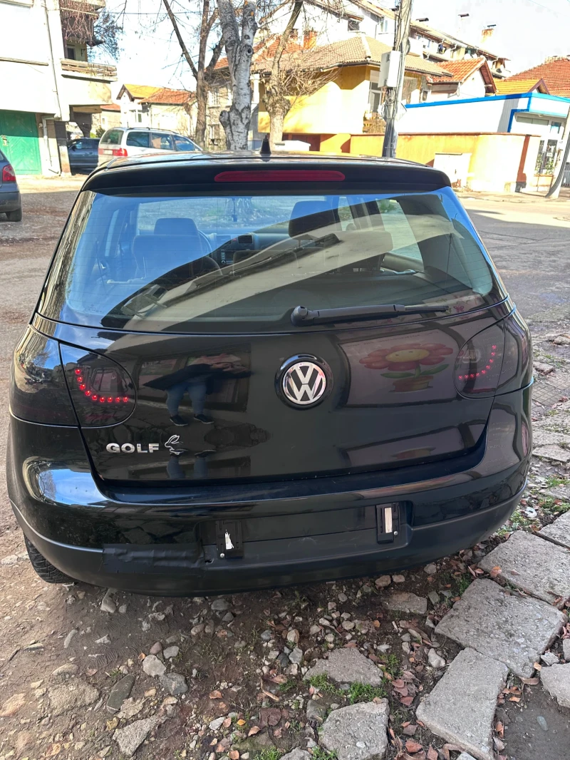 VW Golf Golf 5 1.9, снимка 11 - Автомобили и джипове - 52705853
