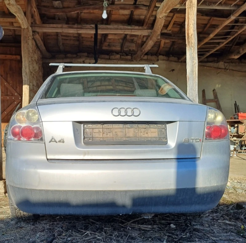 Audi A4 1.9, снимка 10 - Автомобили и джипове - 53179657