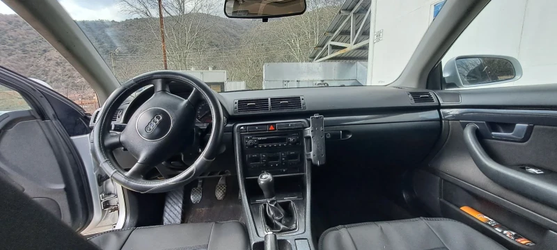 Audi A4 B6, снимка 2 - Автомобили и джипове - 53520283