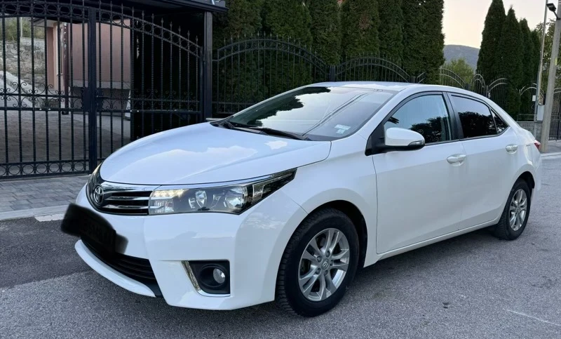 Toyota Corolla 1.6 VVTI LPG, снимка 1 - Автомобили и джипове - 47721674