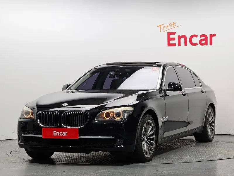 BMW 730