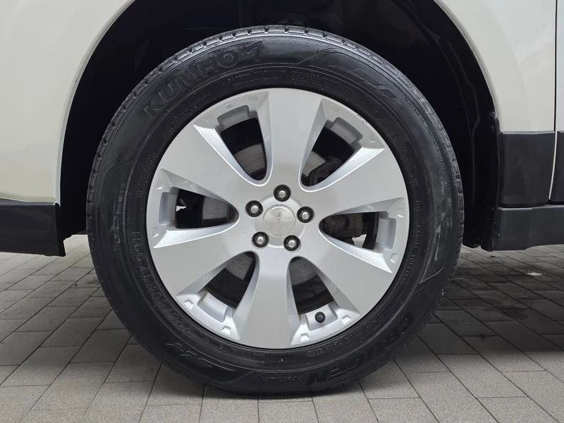 Subaru Outback 2.5 Automatic, снимка 5 - Автомобили и джипове - 56003031