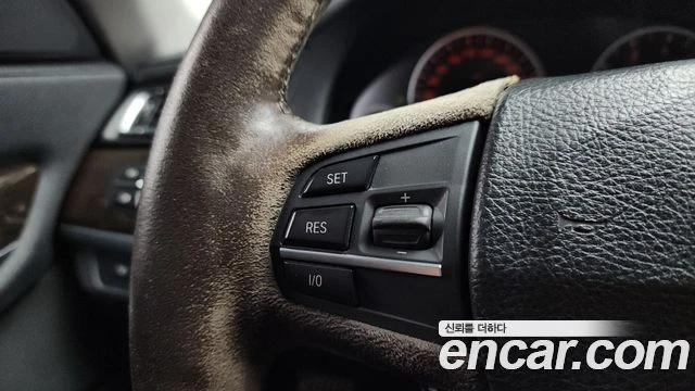 BMW 740, снимка 16 - Автомобили и джипове - 56077799