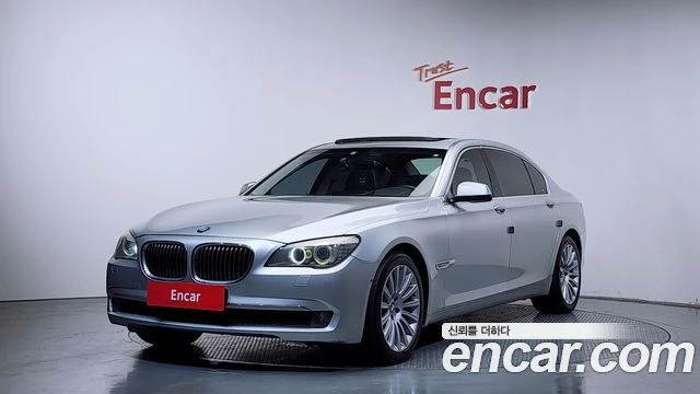 BMW 740