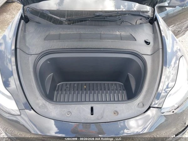 Tesla Model Y LONG RANGE, снимка 3 - Автомобили и джипове - 56082668