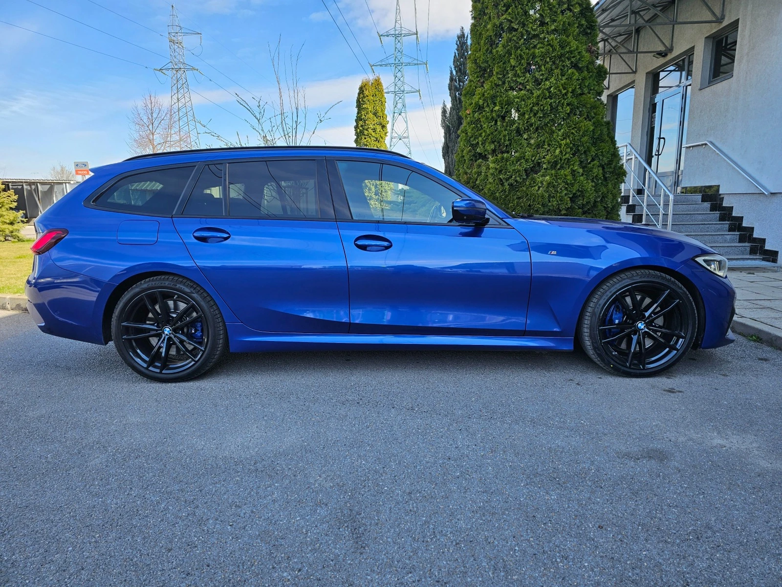 BMW 330 330d xDrive - изображение 3