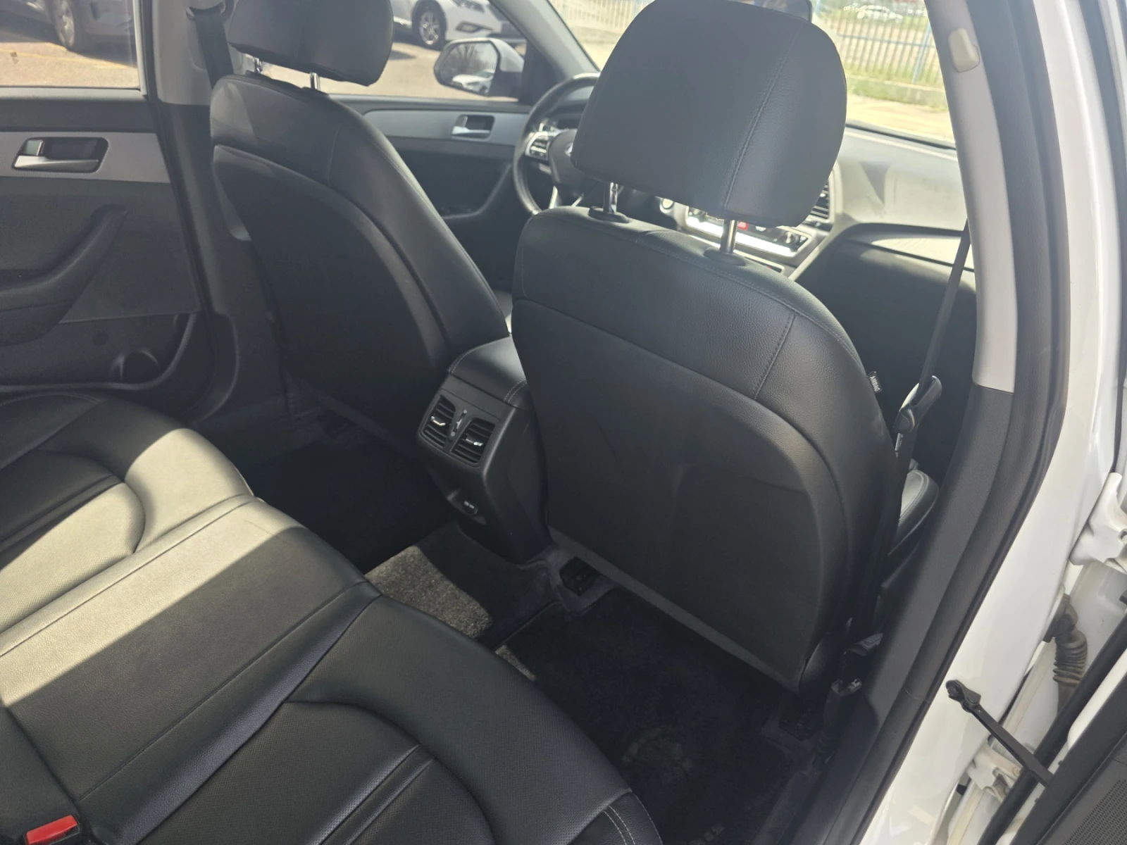 Hyundai Sonata  Налична, реални км, лизинг, гаранция, сервиз - изображение 10