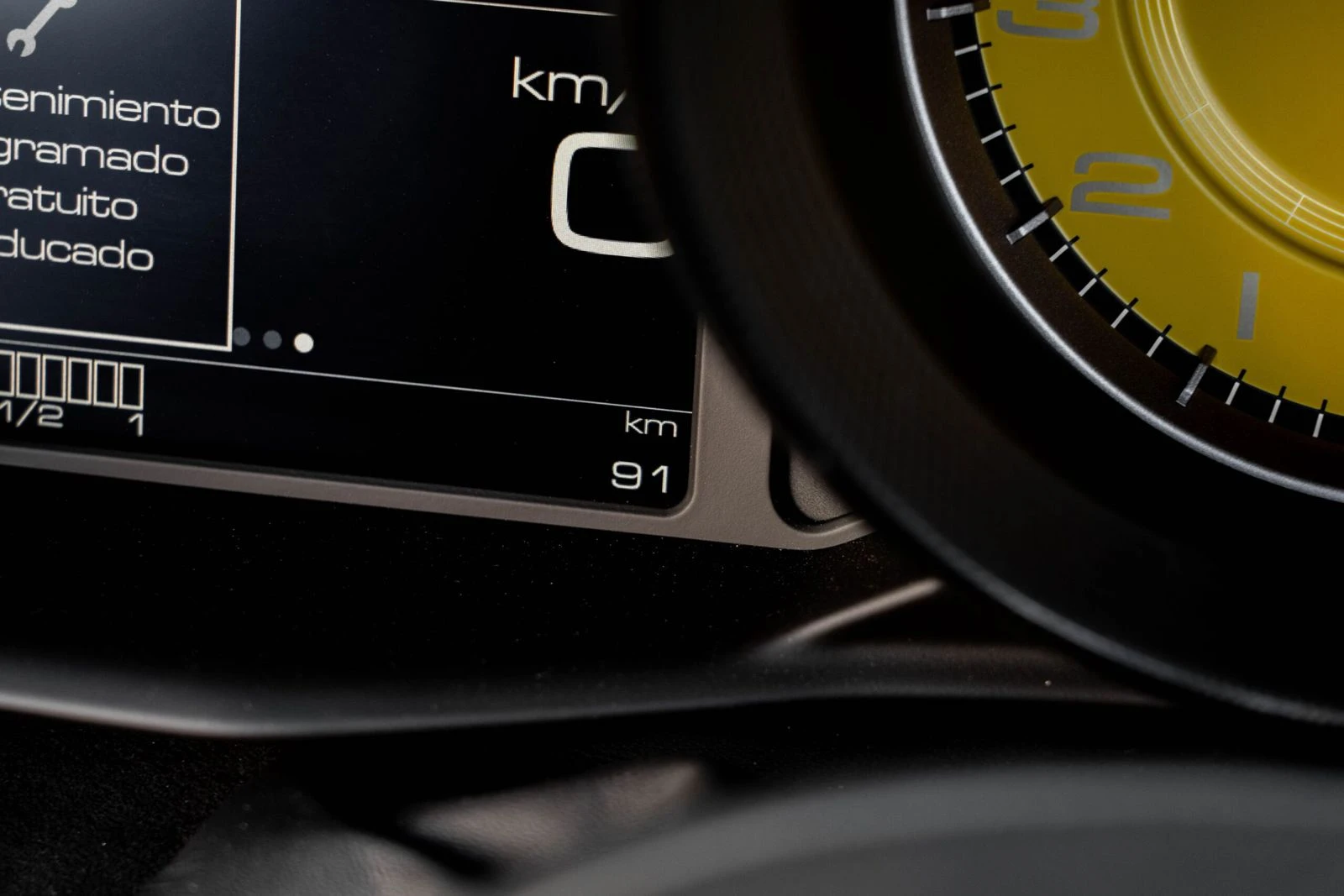 Ferrari 488 Pista Spider Carbon *  91* * * | Mobile.bg   17