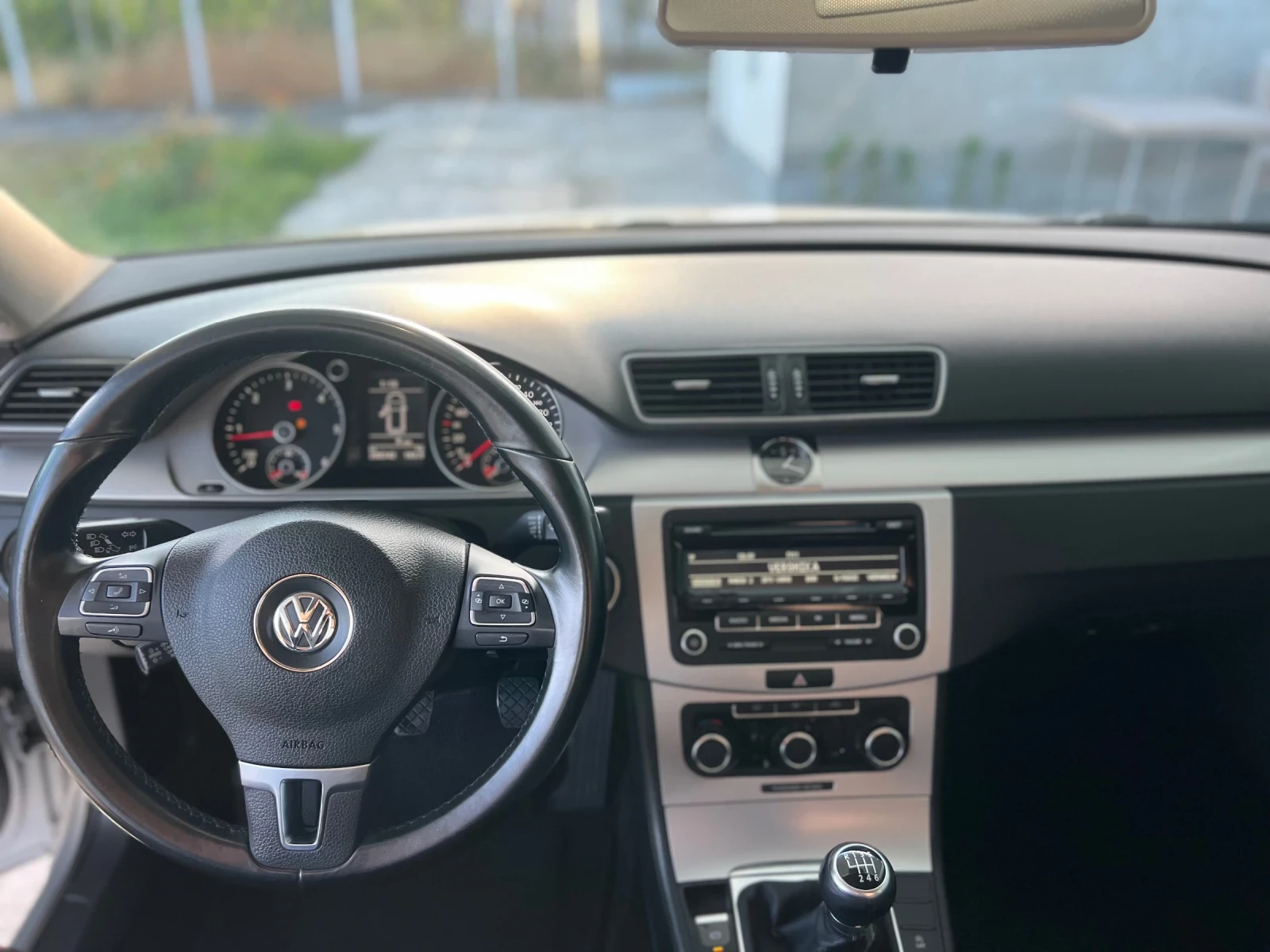 VW Passat B7 TDI - изображение 9