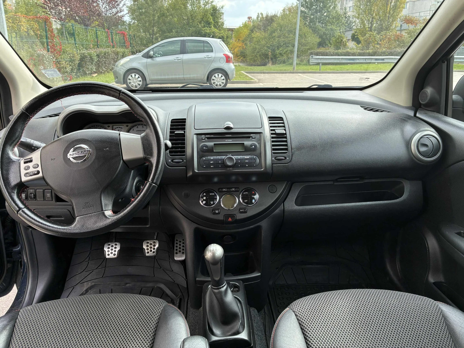 Nissan Note 1.6 - изображение 6