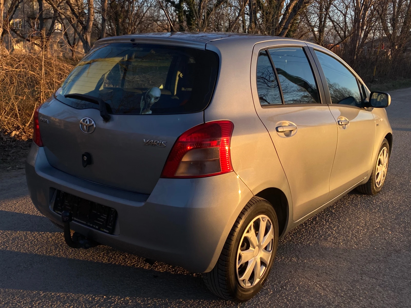 Toyota Yaris 1.4 D-4D - изображение 6