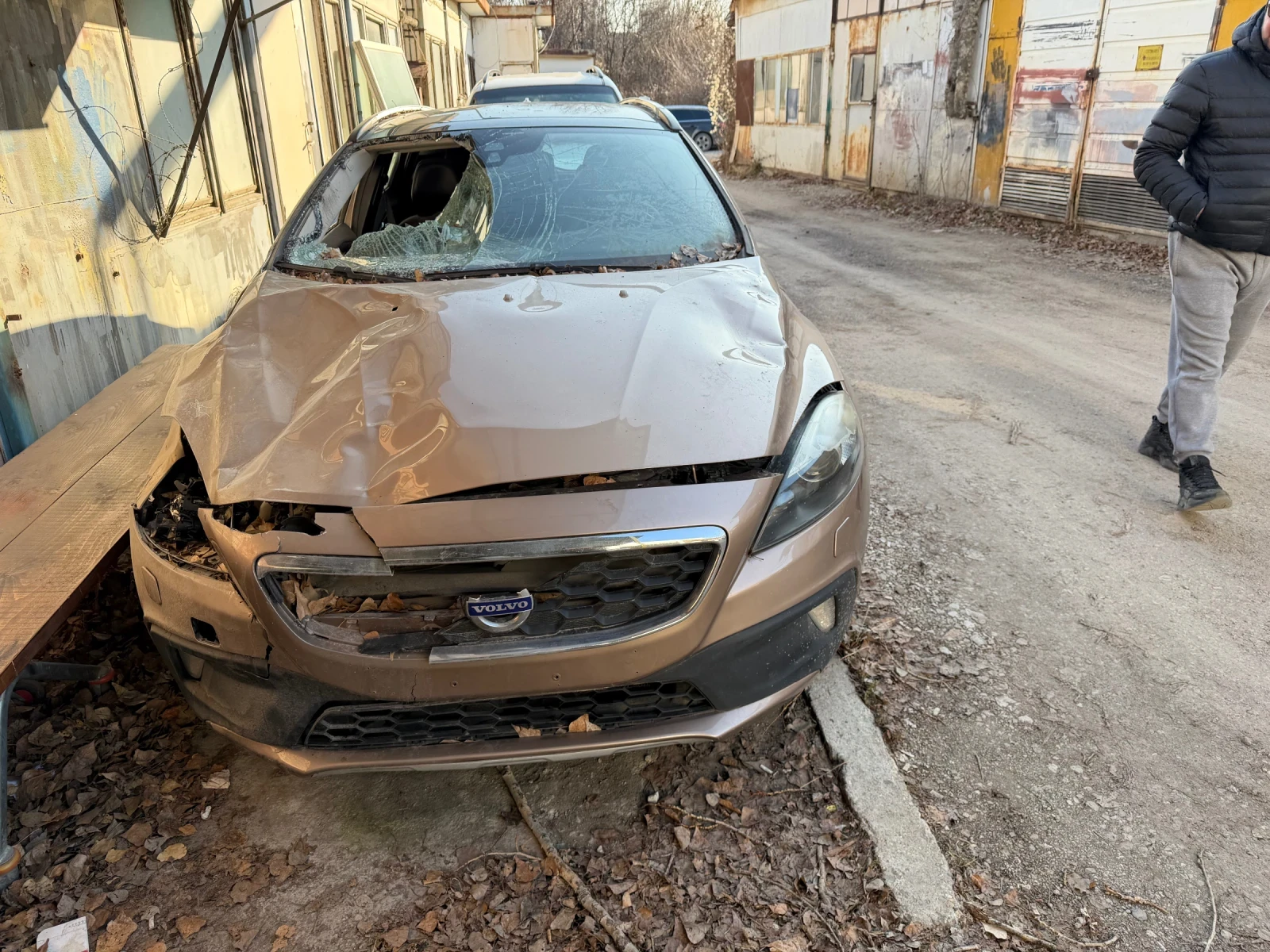 Volvo V40 Cross Country V40 - изображение 5