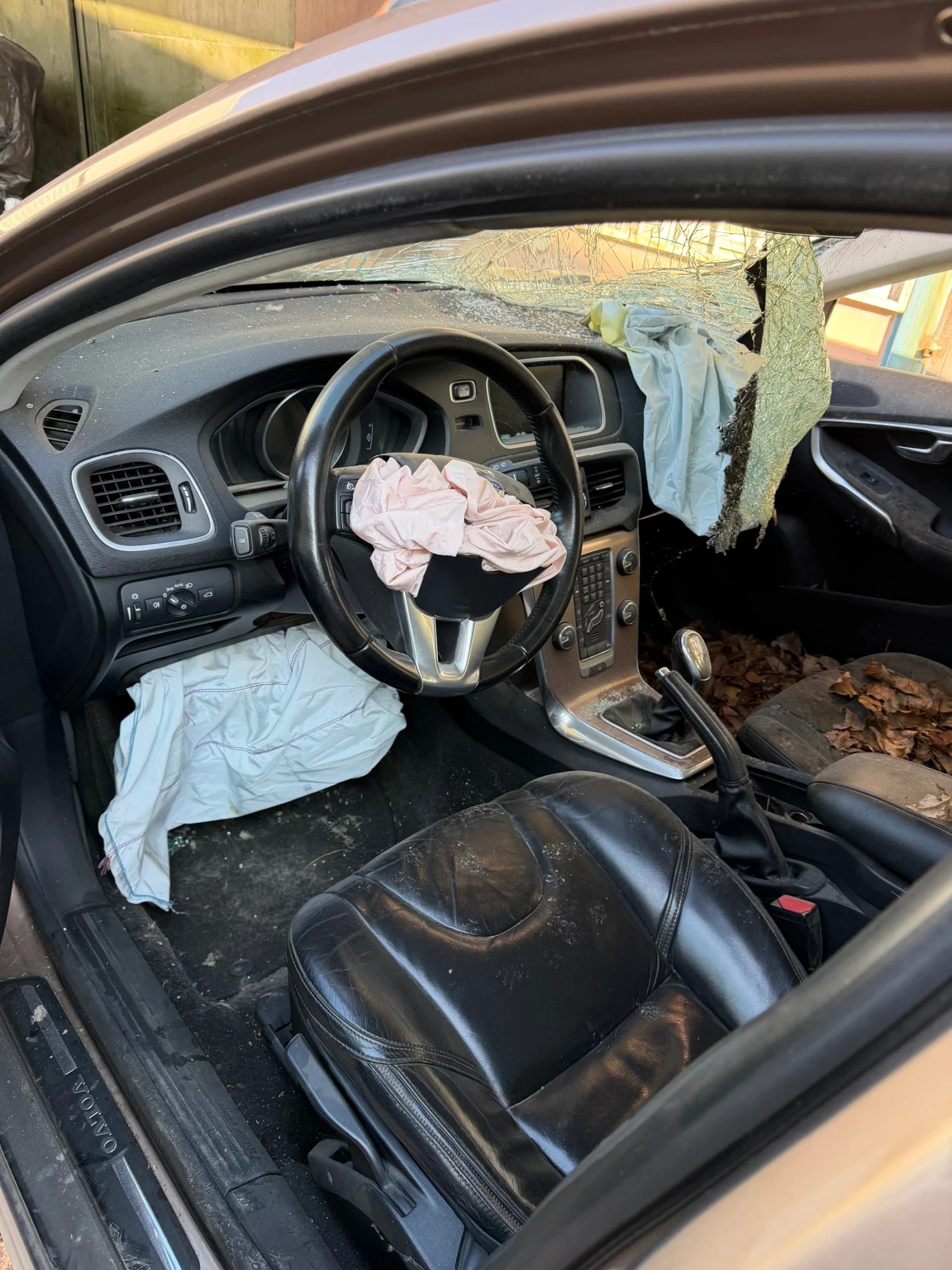 Volvo V40 Cross Country V40 - изображение 2