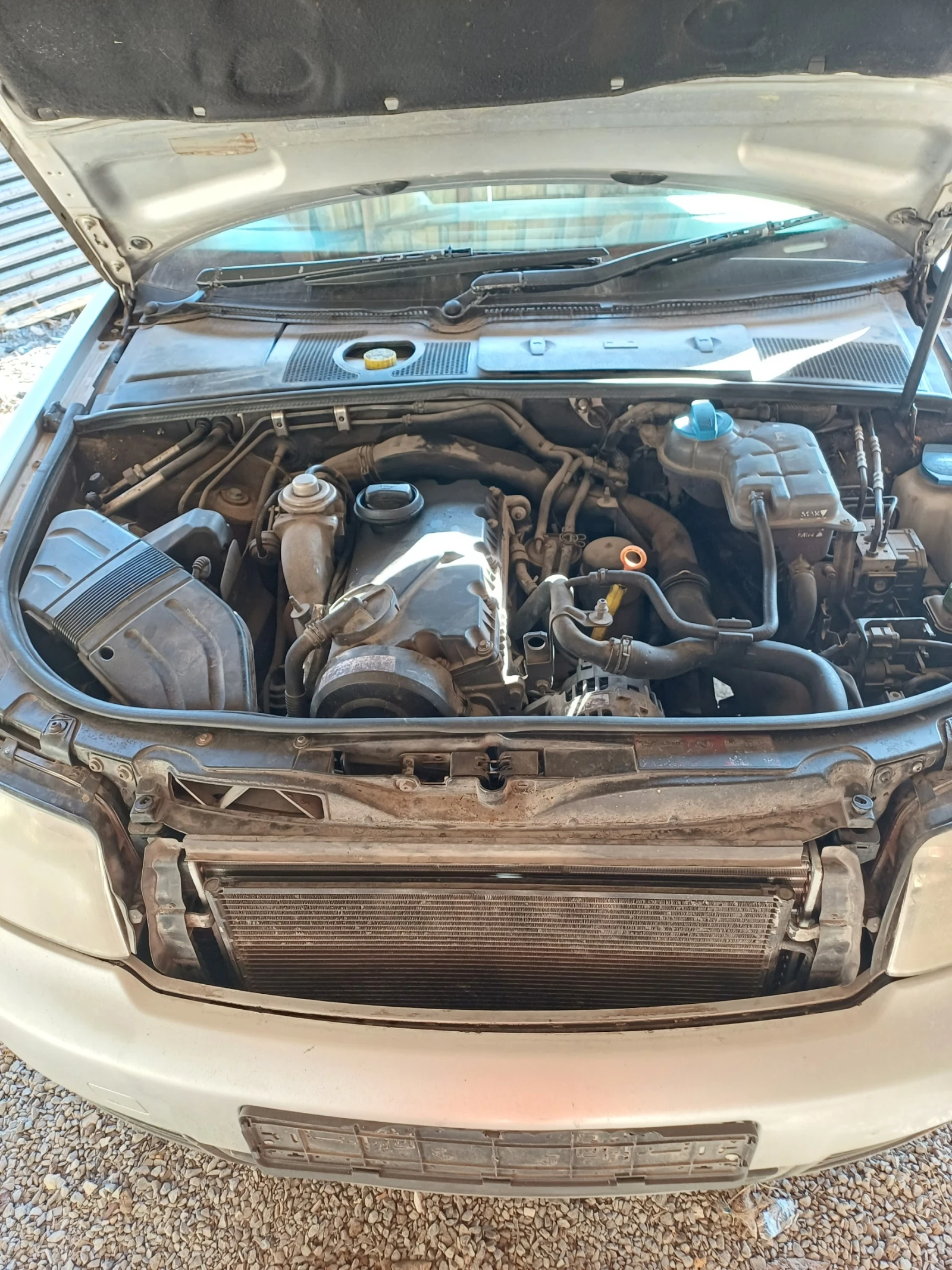 Audi A4 1.9 - изображение 3