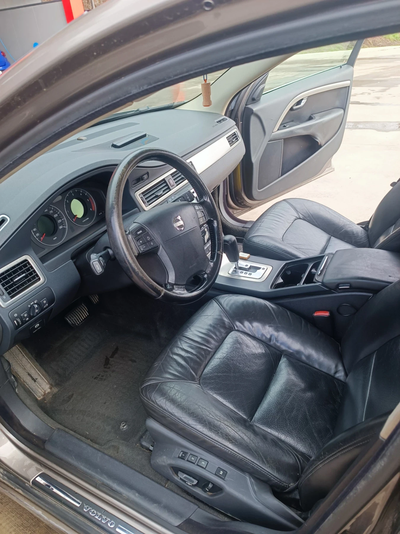 Volvo V70 2.4 D5 185 | Mobile.bg � ����������� 6