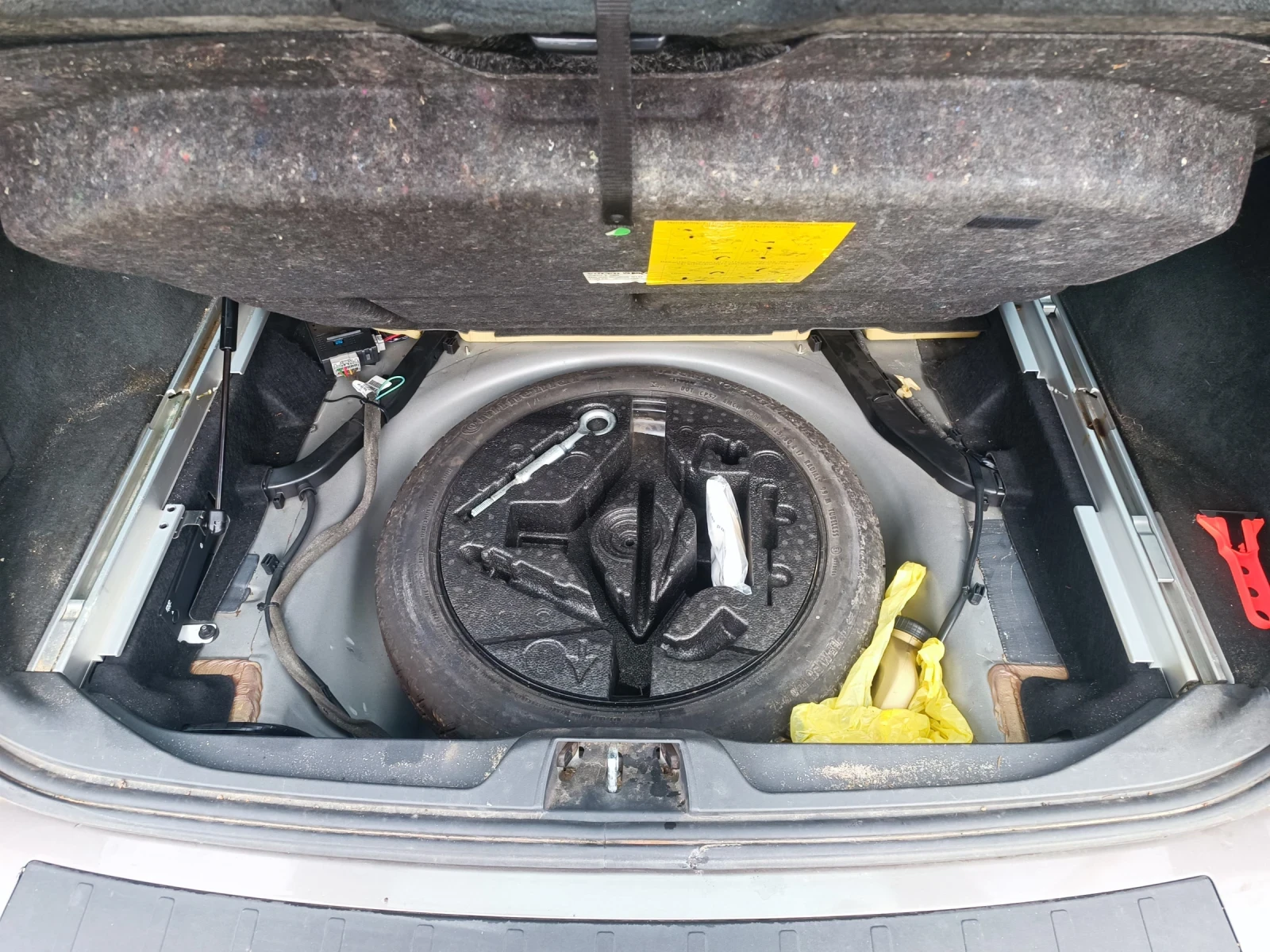 Volvo V70 2.4 D5 185 | Mobile.bg � ����������� 10