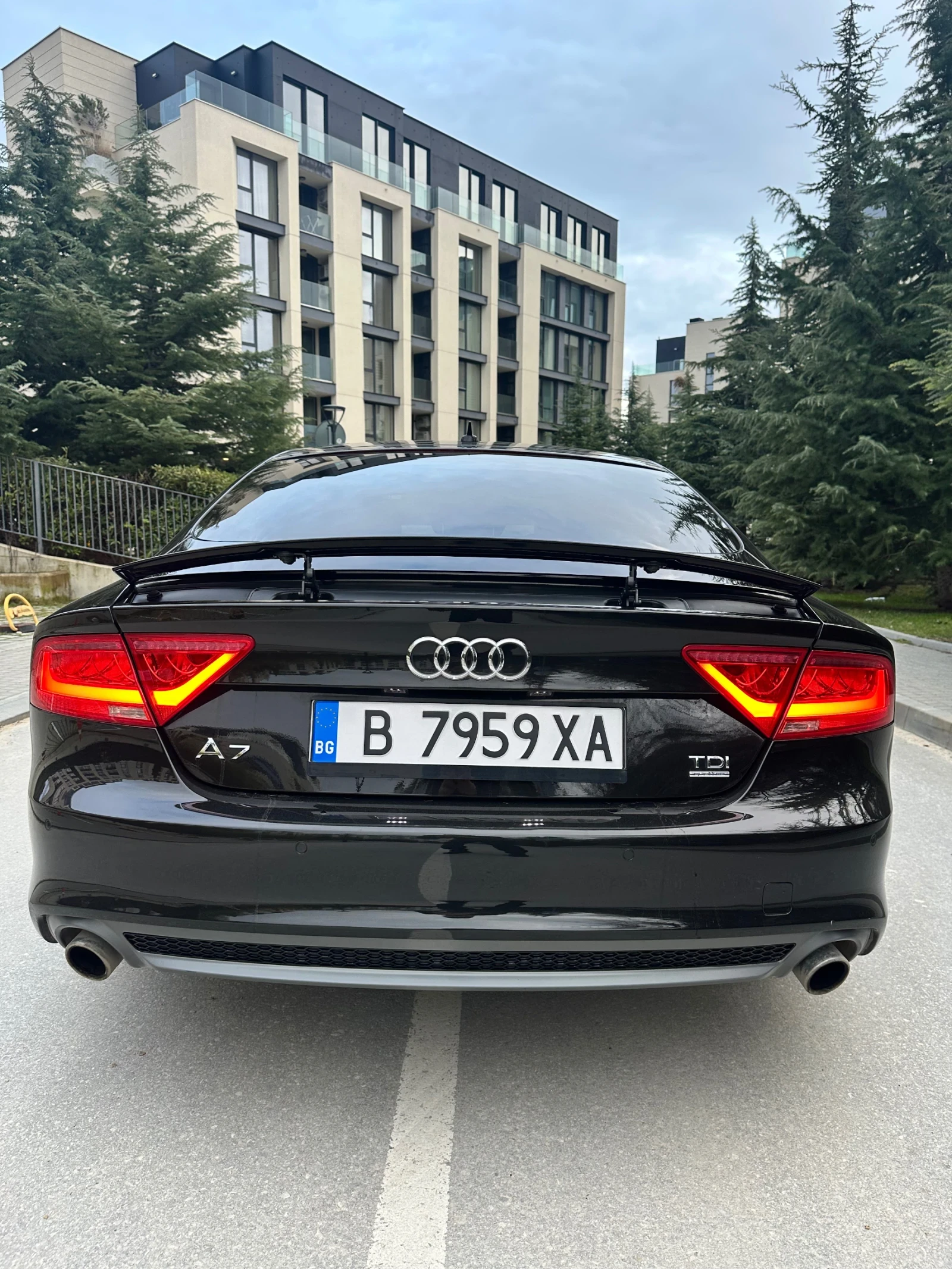 Audi A7 3.0 BITDI 8ZF Black Edition 2 комплекта 20* джанти, снимка 9 - Автомобили и джипове - 54169781