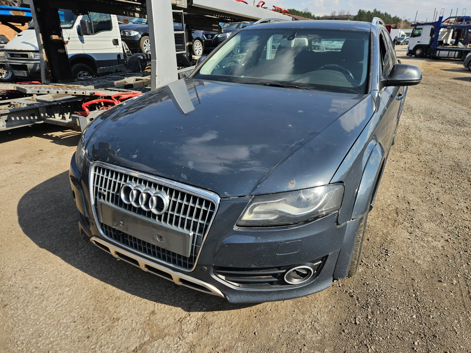 Audi A4 Allroad 3.0dizel 239ks 2011god-На части!!!, снимка 2 - Автомобили и джипове - 53866421