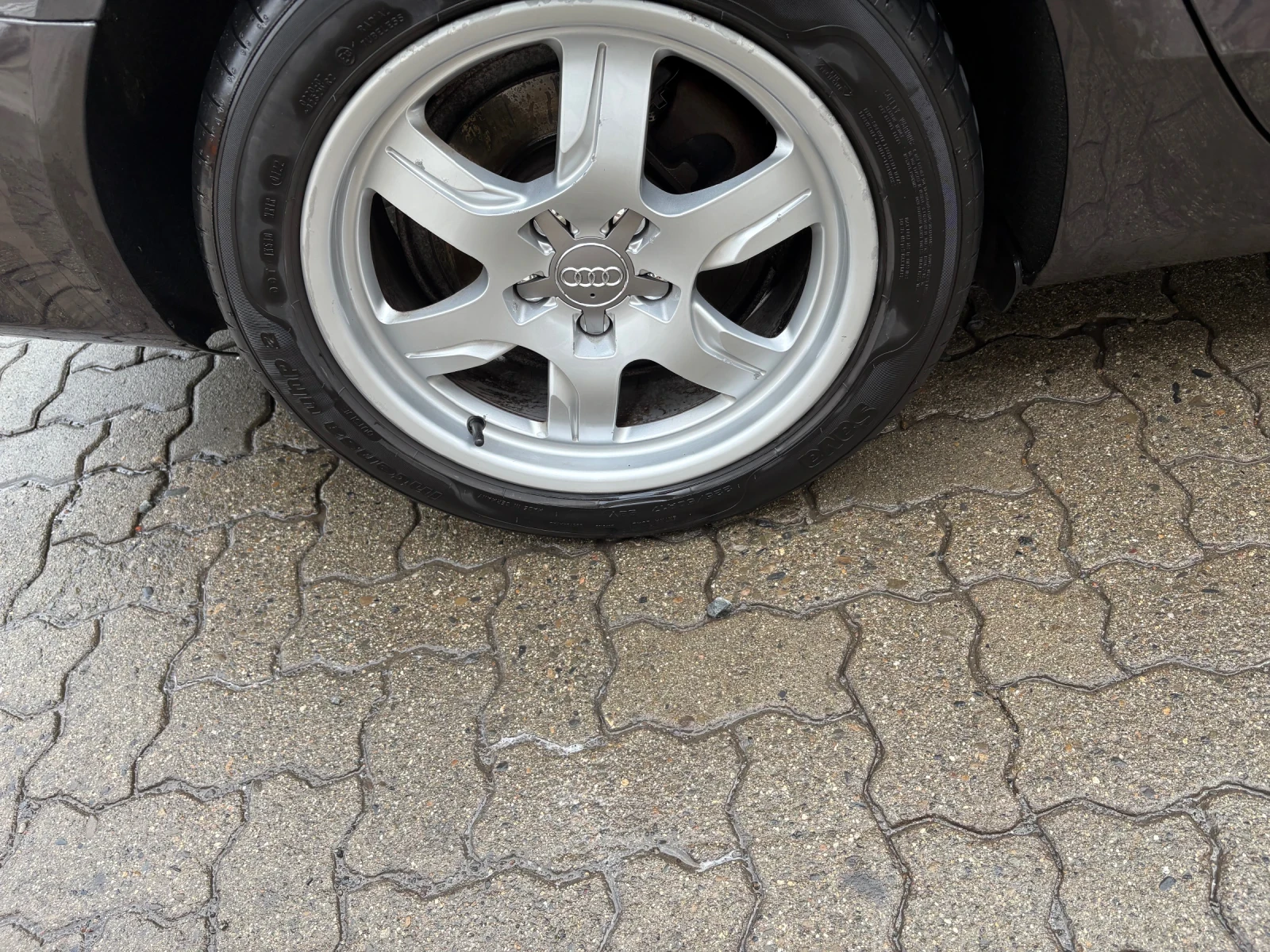 Audi A4, снимка 3 - Автомобили и джипове - 53957091