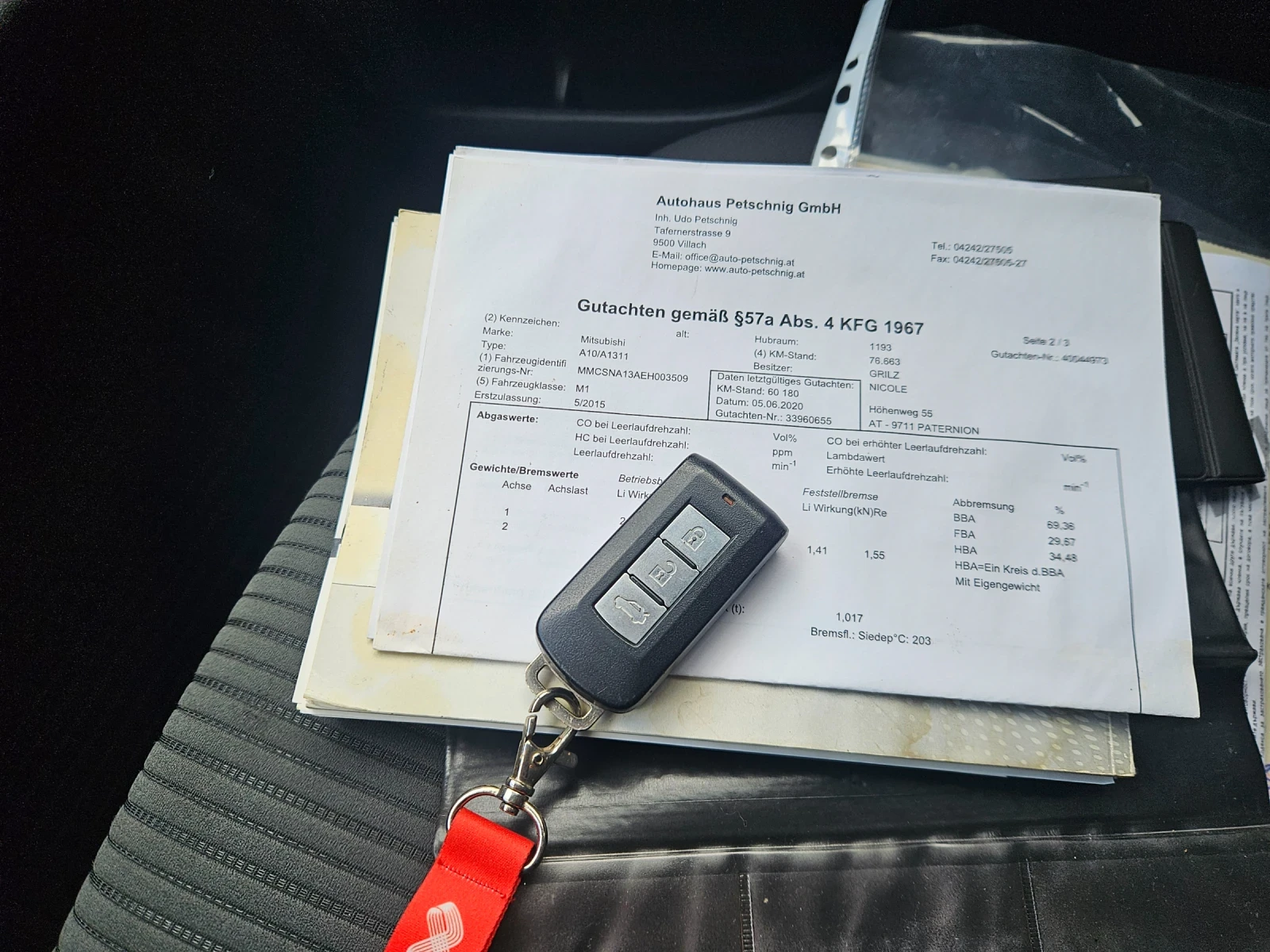 Mitsubishi Attrage 1.2 benzin sedan, снимка 16 - Автомобили и джипове - 54382382