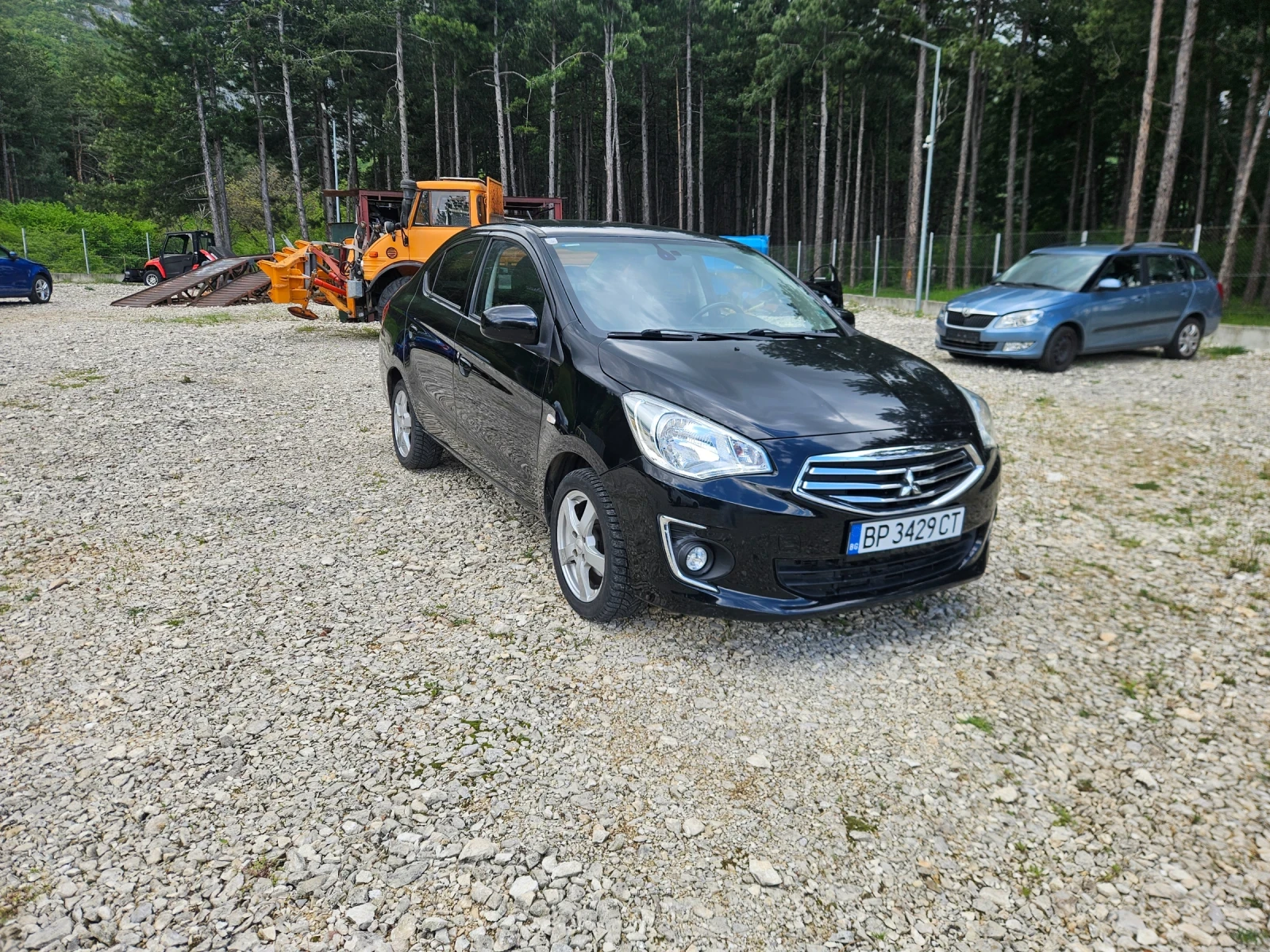 Mitsubishi Attrage 1.2 benzin sedan