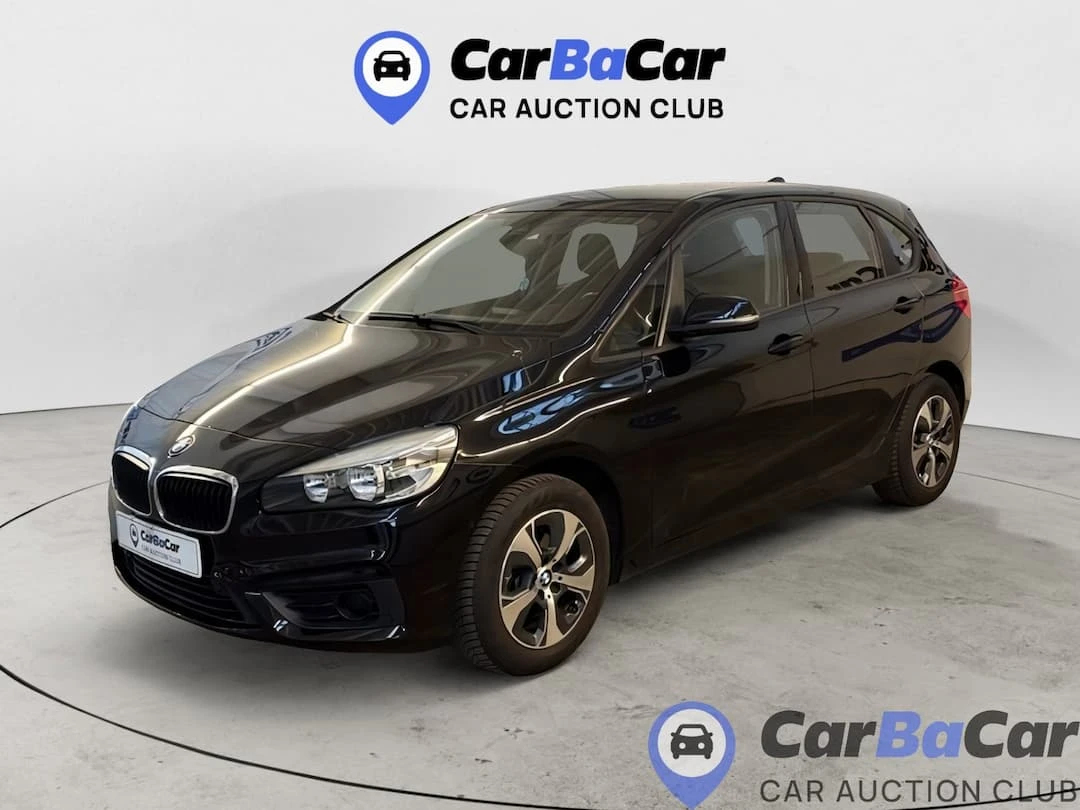 BMW 216 216i Tourer Sport, снимка 4 - Автомобили и джипове - 54400283