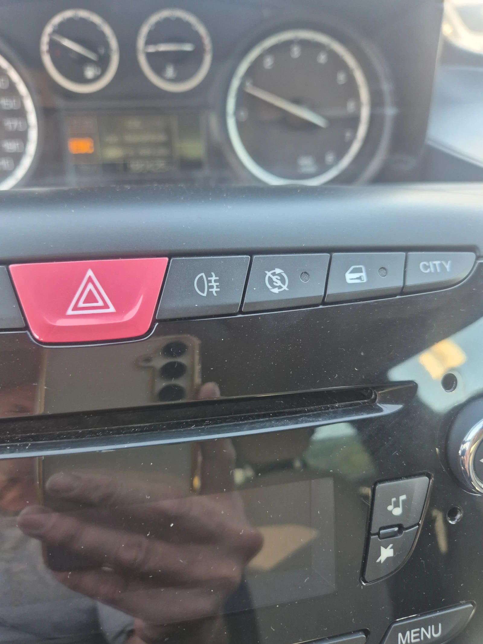 Fiat Idea 1.4 - 6 скорости, снимка 13 - Автомобили и джипове - 54429267