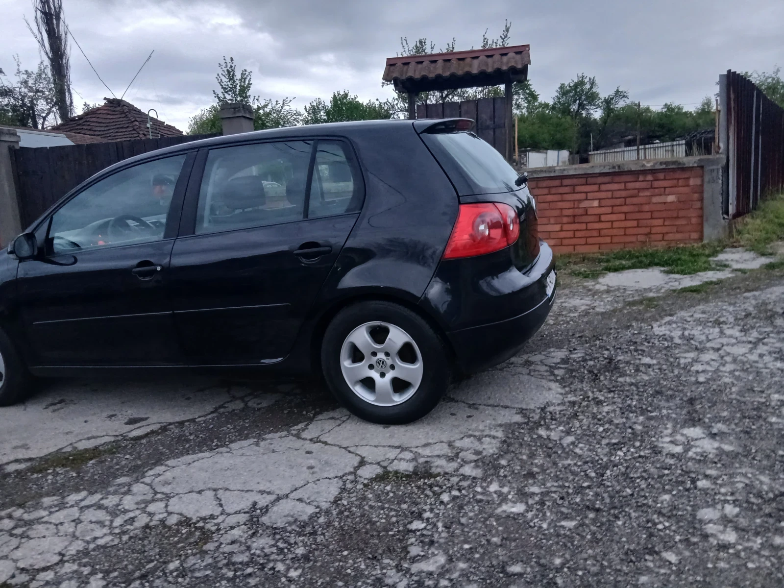 VW Golf 1.4i, снимка 3 - Автомобили и джипове - 54494300