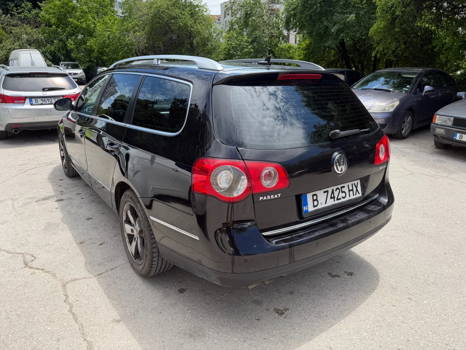 VW Passat 2.0 TDI, снимка 5 - Автомобили и джипове - 54719137