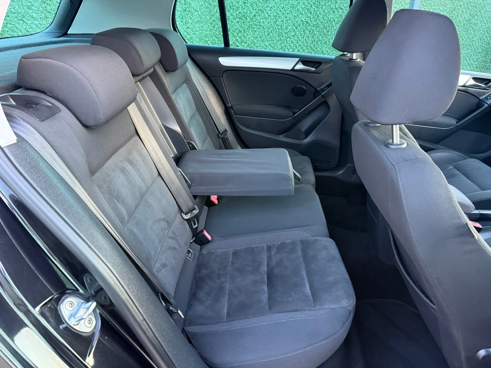 VW Golf 2.0 TDI-110* HIGHLINE* ИТАЛИЯ* EURO5* , снимка 13 - Автомобили и джипове - 54788790
