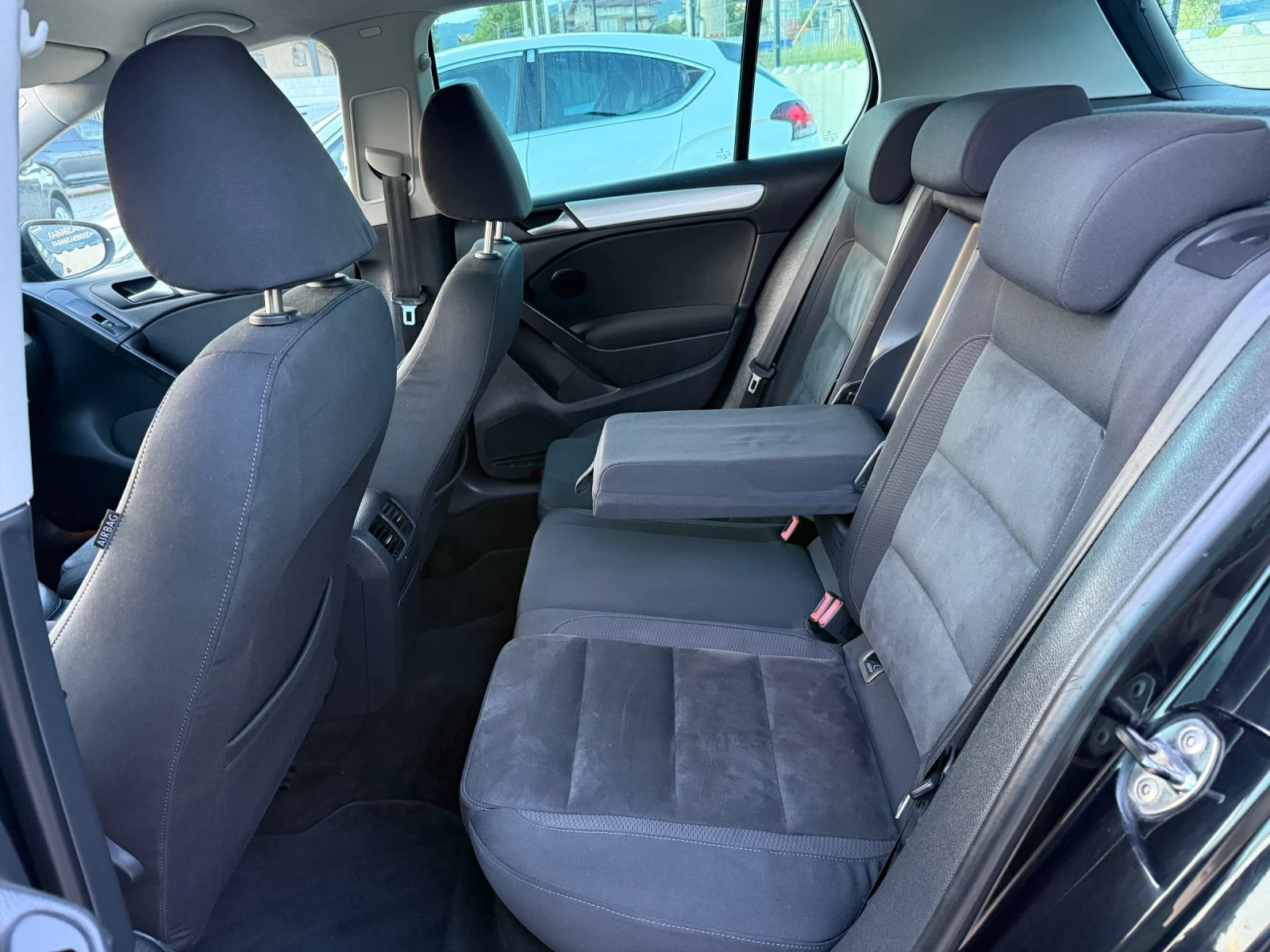 VW Golf 2.0 TDI-110* HIGHLINE* ИТАЛИЯ* EURO5* , снимка 11 - Автомобили и джипове - 54788790
