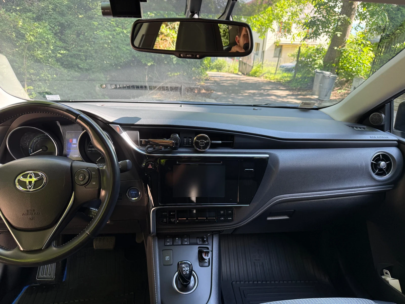 Toyota Auris Toyota Auris tauring sport hybrid , снимка 8 - Автомобили и джипове - 54891591