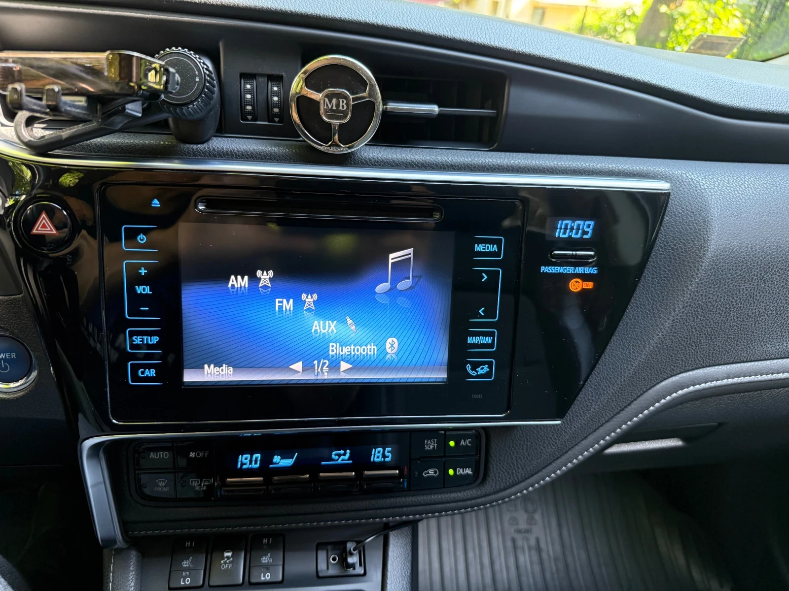 Toyota Auris Toyota Auris tauring sport hybrid , снимка 10 - Автомобили и джипове - 54891591
