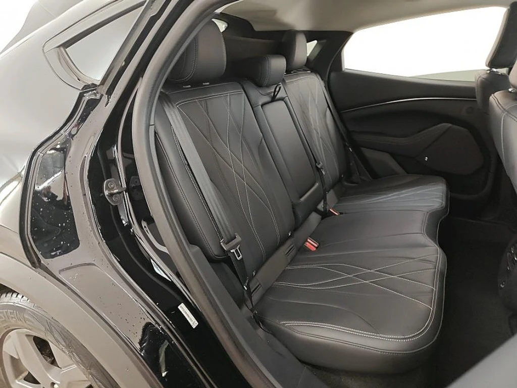 Ford Mustang Mach-E Европейска 76 kWh 258 К.с. , снимка 8 - Автомобили и джипове - 55188254