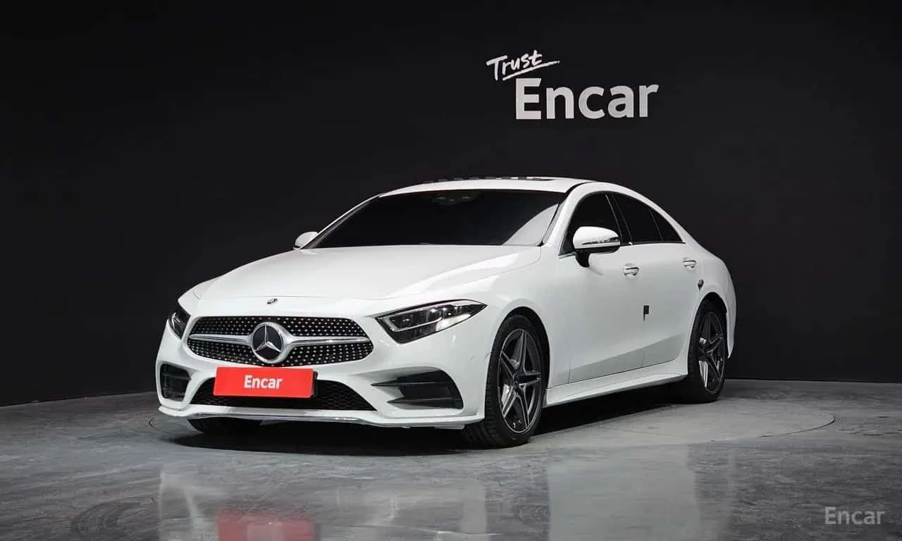 Mercedes-Benz CLS * CLS300d AMG Line * CARFAX * ЦЕНА ДО БГ