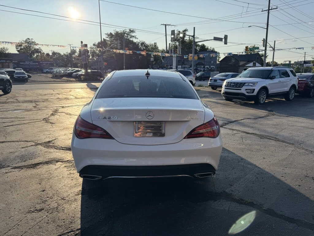 Mercedes-Benz CLA 250 4MATIC* АвтоКредит* (ЦЕНА ДО БГ), снимка 6 - Автомобили и джипове - 55578190