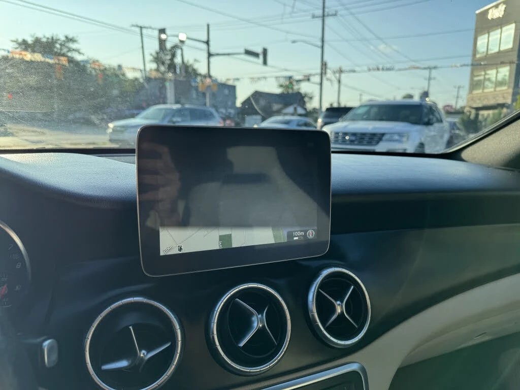 Mercedes-Benz CLA 250 4MATIC* АвтоКредит* (ЦЕНА ДО БГ), снимка 14 - Автомобили и джипове - 55578190