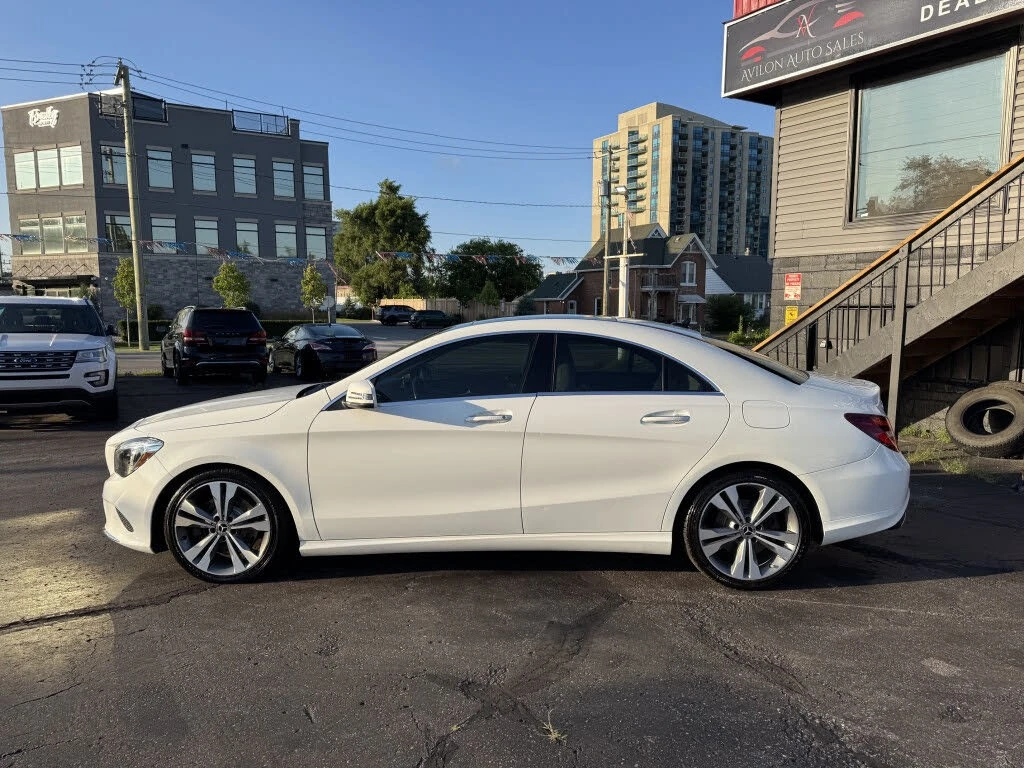 Mercedes-Benz CLA 250 4MATIC* АвтоКредит* (ЦЕНА ДО БГ), снимка 4 - Автомобили и джипове - 55578190