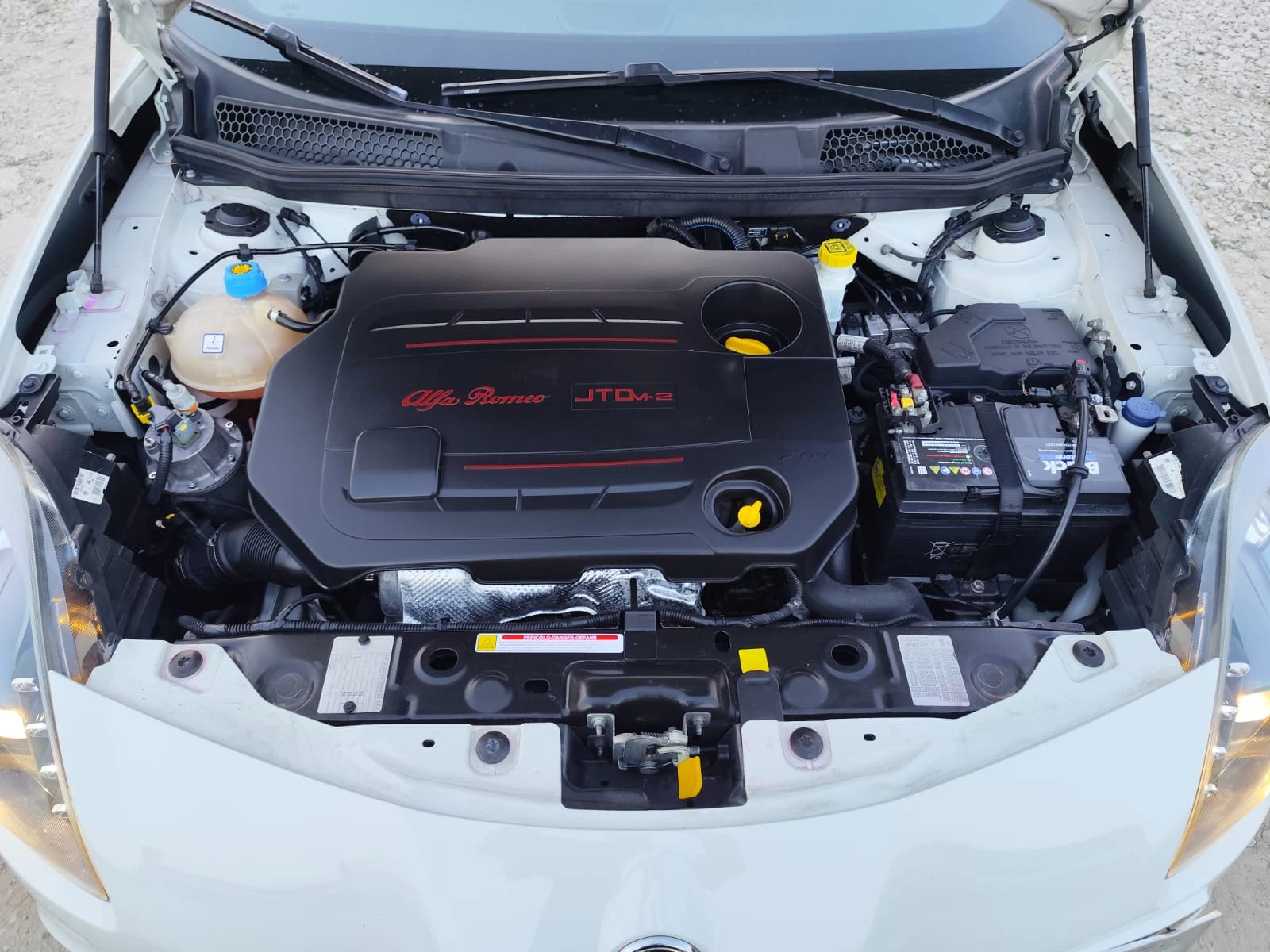 Alfa Romeo Giulietta 2.0 дизел 140 коня Италия, снимка 15 - Автомобили и джипове - 55707026