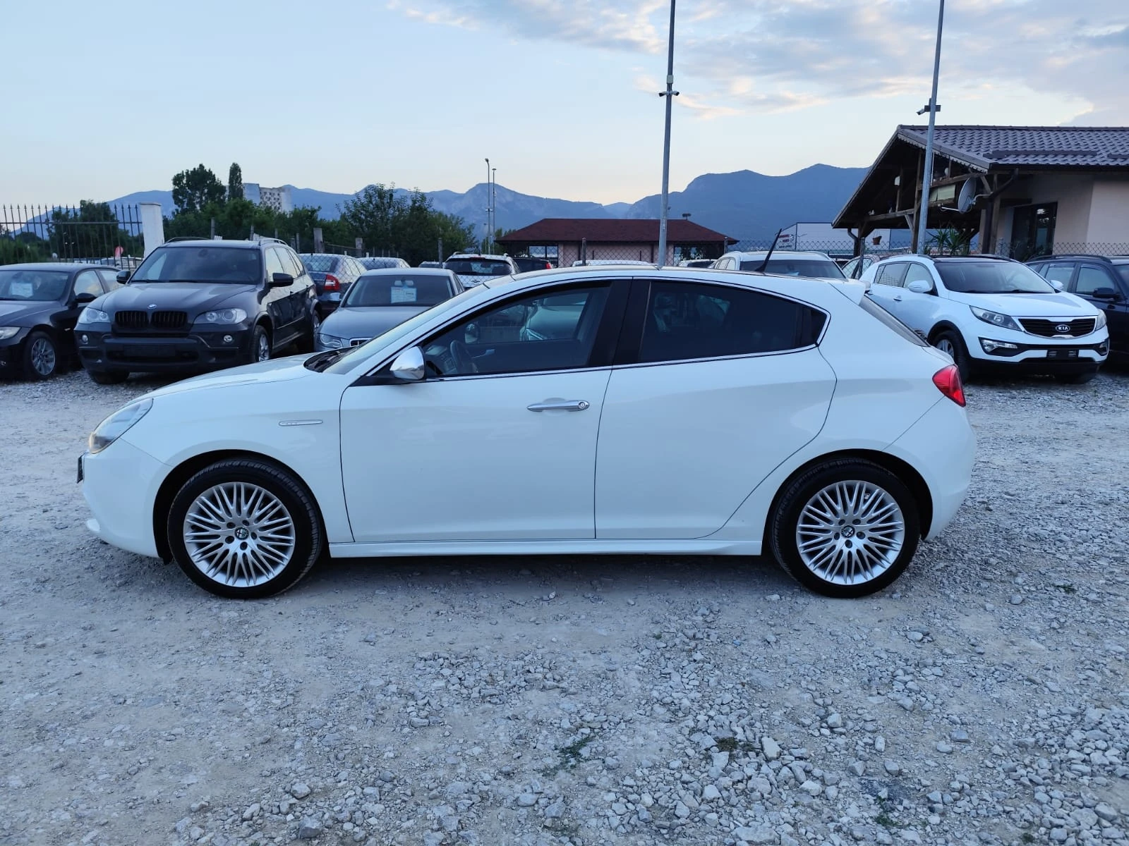 Alfa Romeo Giulietta 2.0 дизел 140 коня Италия, снимка 8 - Автомобили и джипове - 55707026