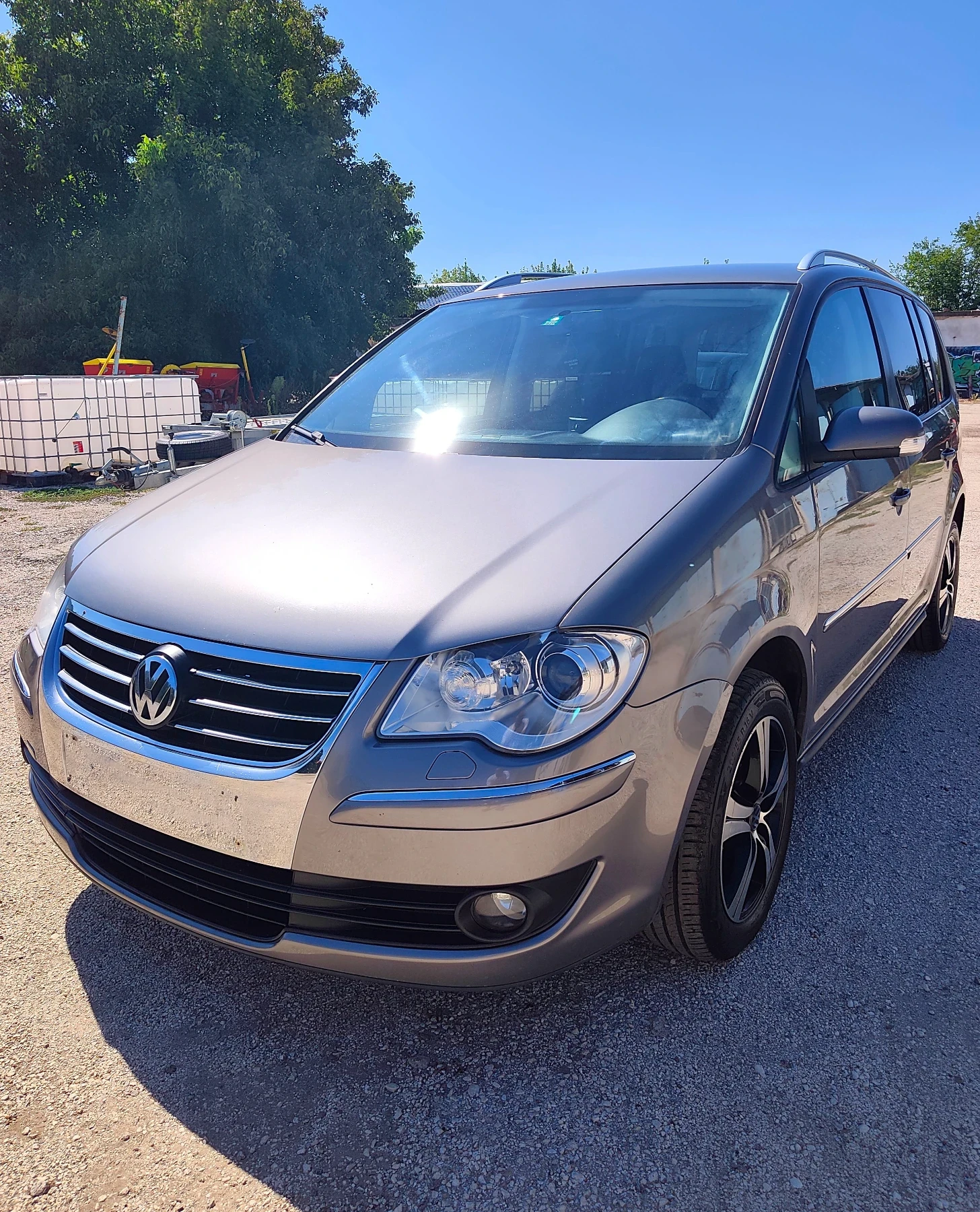 VW Touran FULL Highline 1.9