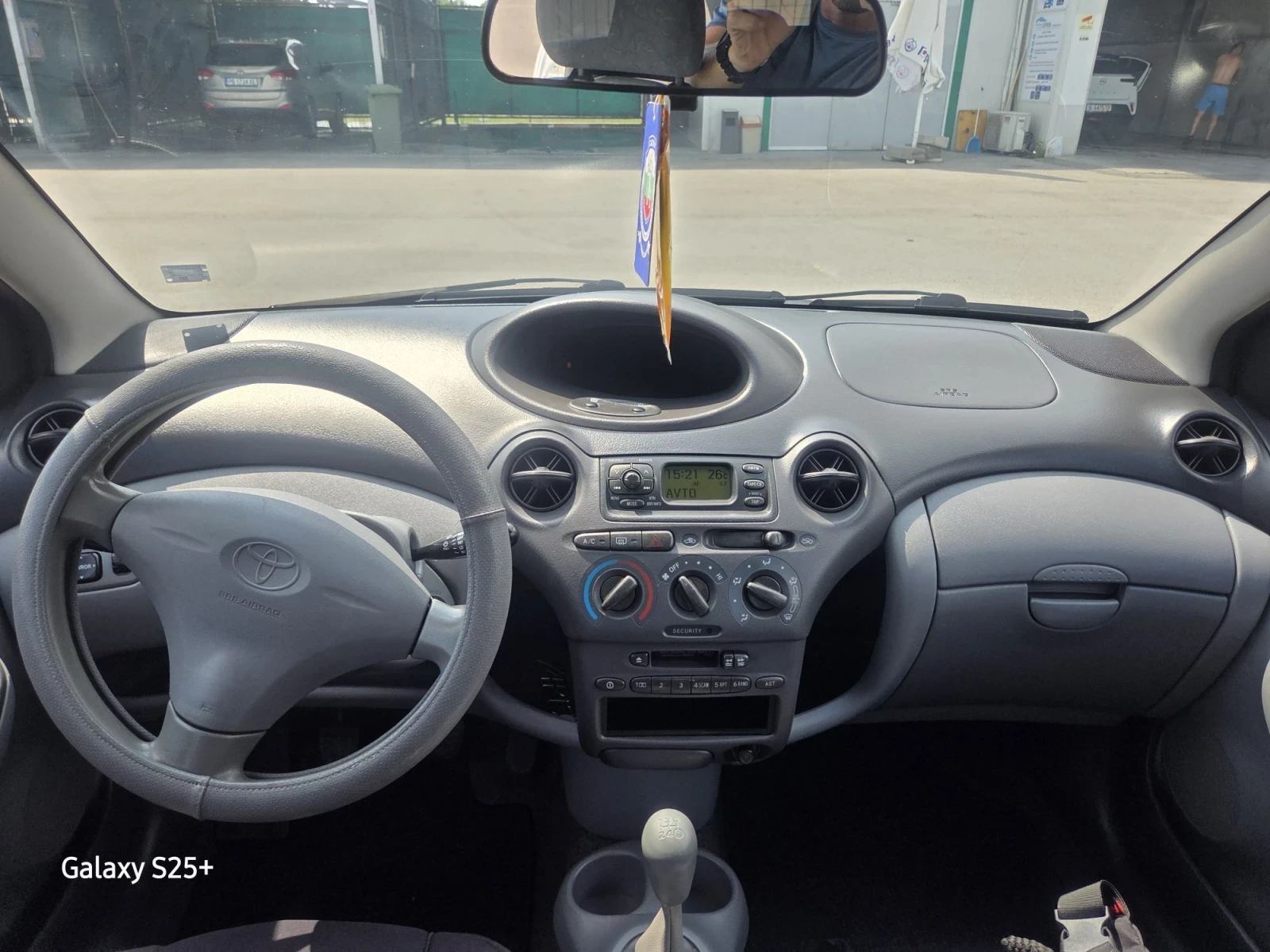 Toyota Yaris, снимка 13 - Автомобили и джипове - 55982042