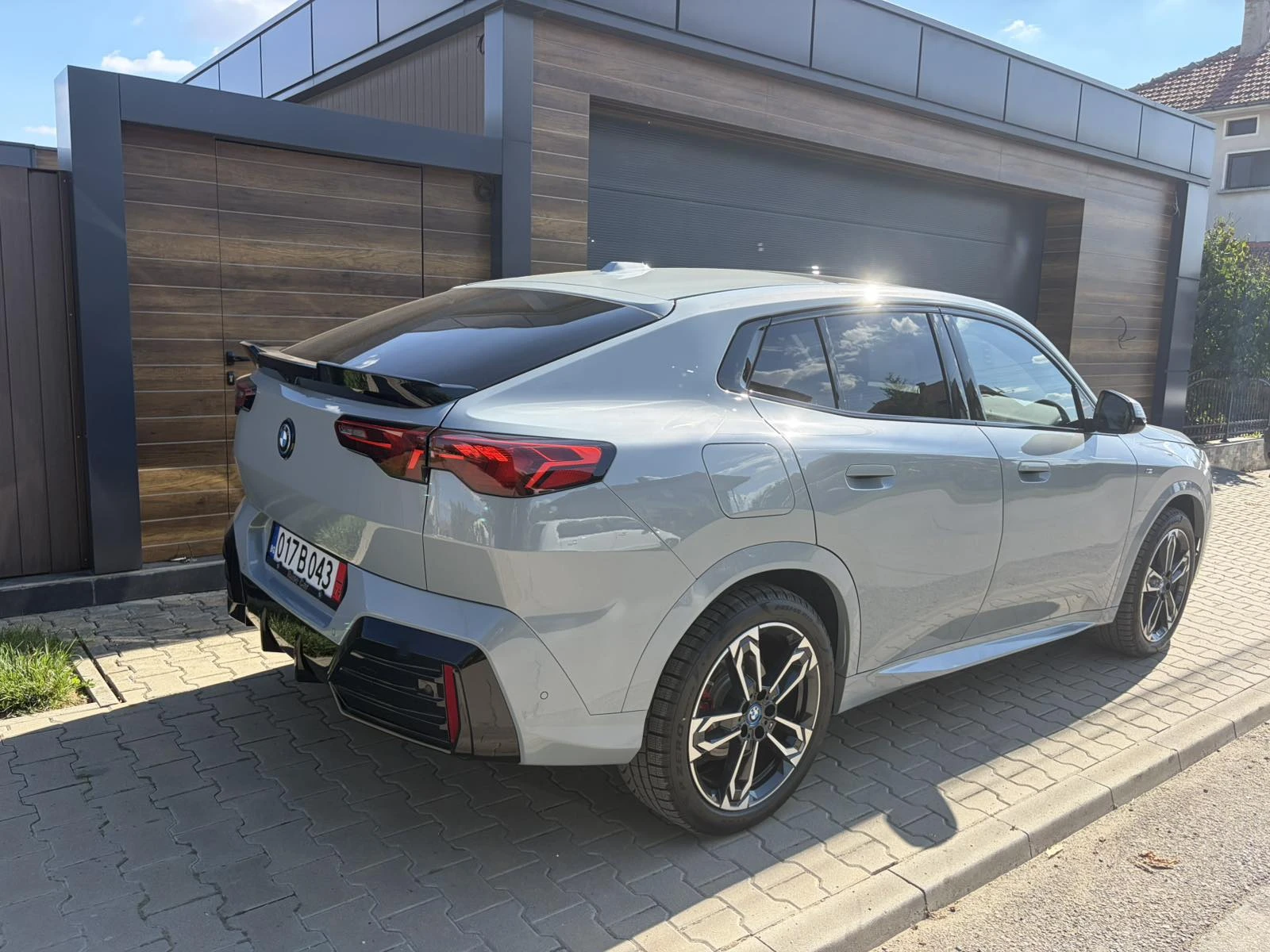 BMW iX2 M SPORT 20  PANO | Mobile.bg � ����������� 7