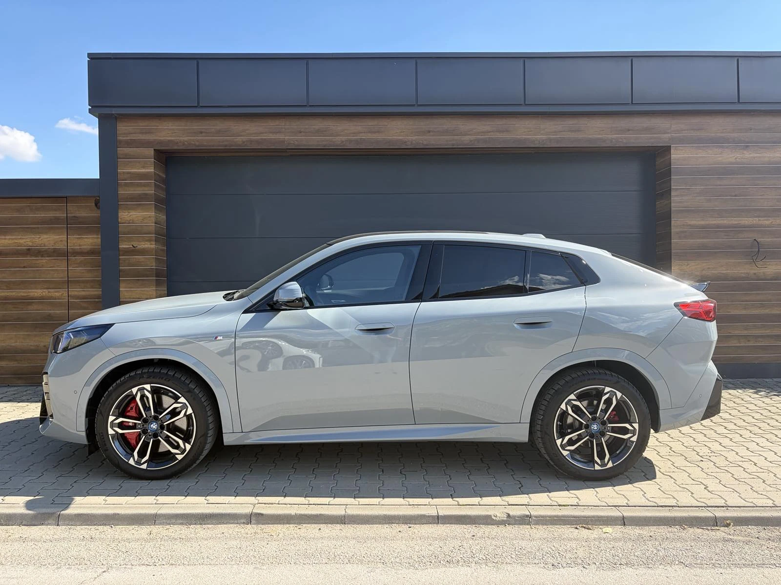 BMW iX2 M SPORT 20  PANO | Mobile.bg � ����������� 5
