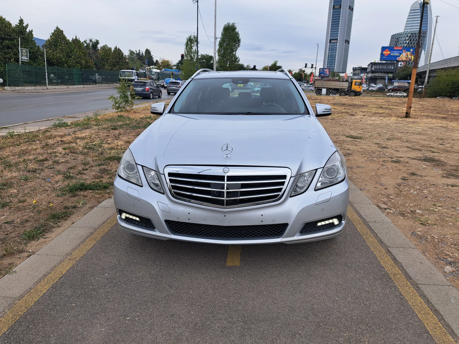Mercedes-Benz E 350 CGi 292 KS.Elegans DISTRONIC , снимка 8 - Автомобили и джипове - 56221356